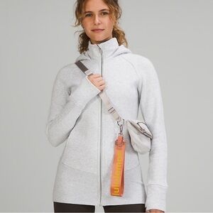 NEW & AUTHENTIC Lululemon Never Lost Keychain Pink Savannah Soliel RETIRED COLOR